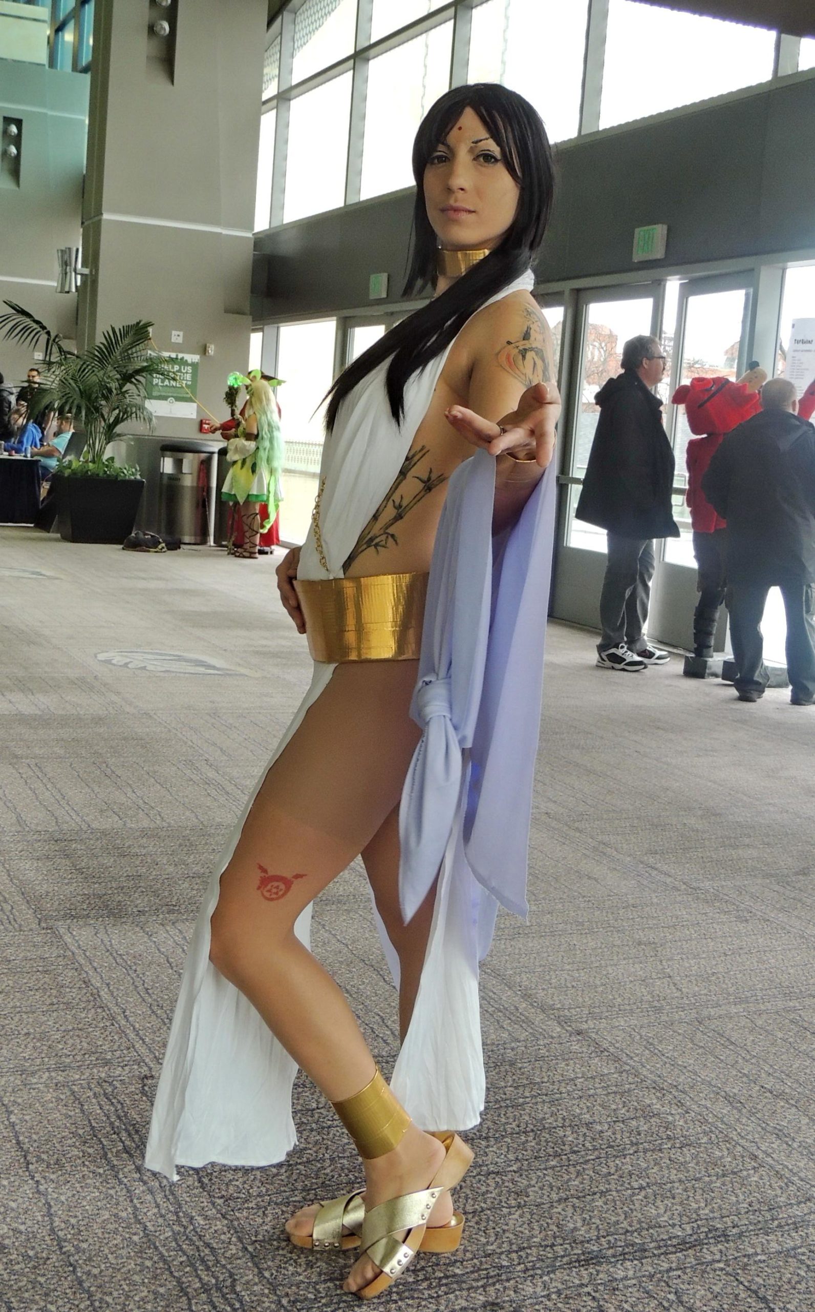 La babe cosplay de la semaine #338